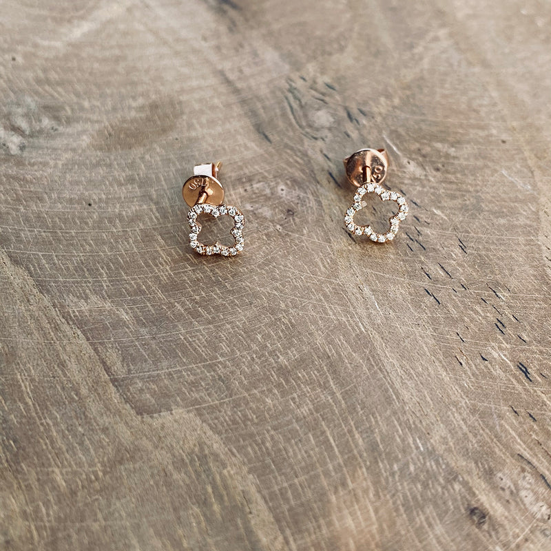 Tiny Four Leafs